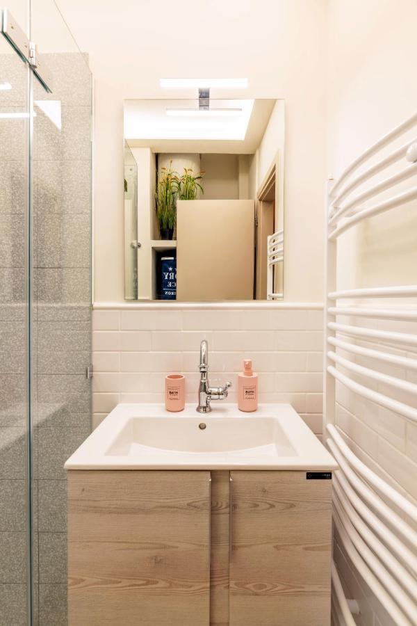 Boutique07 Luxury Apartment, Athens, Acropolis. Bagian luar foto
